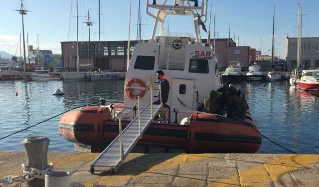 Algerini Sbarcati A Cagliari
