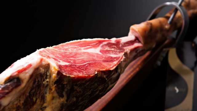 PATA NEGRA