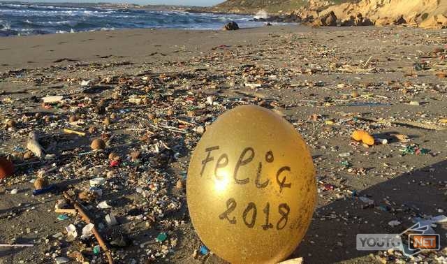 PLASTICA SPIAGGIA