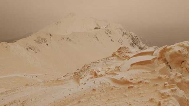 Neve Arancione