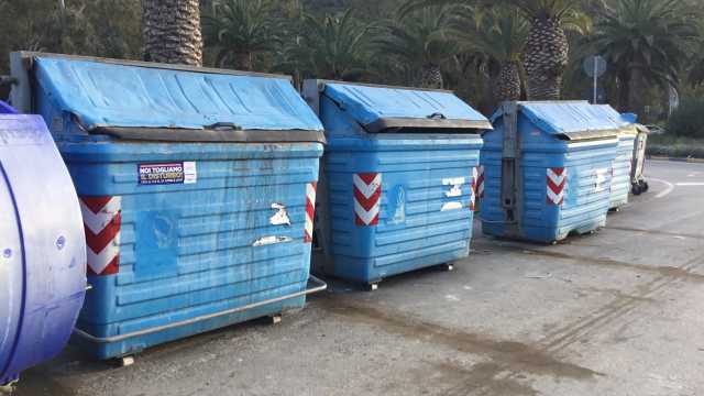 Cassonetto Cassonetti Rifiuti Cagliari