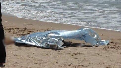 Cadaveri Spiaggia