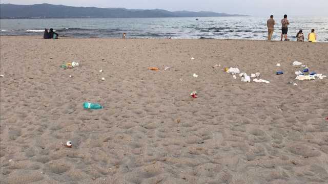 Rifiuti Spiaggia Poetto 030618