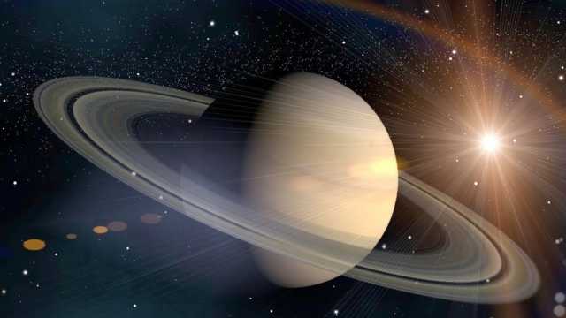 Saturno