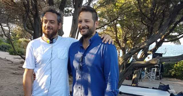 Sindaco Del Comune Di Arzachena Roberto Ragnedda Con Regista Giuseppe Gagliardi A Baia Sardinia