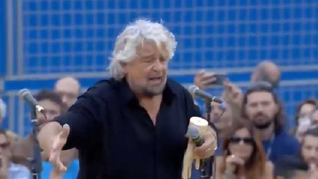 Beppe Grillo Autistici