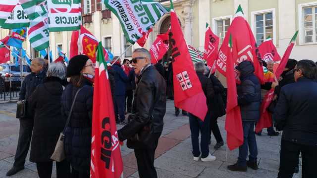 Protesta Pensionati Cagliari