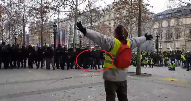Sparo Parigi