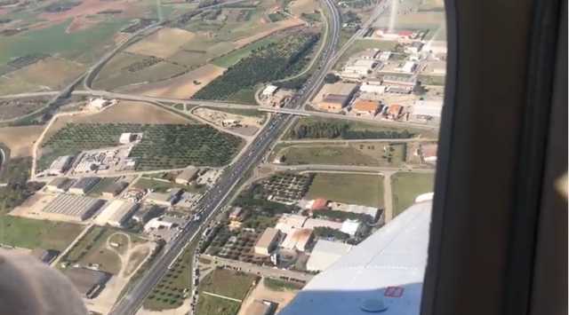 Protesta Latte 131 Aereo