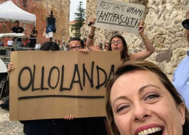 Meloni Contestatori