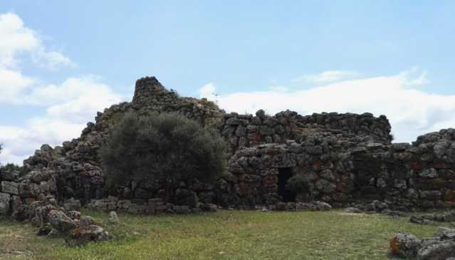 NURAGHE ARRUBIU