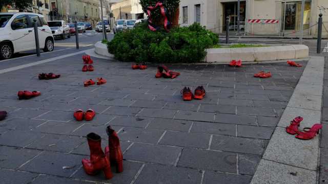 Scarpette Rosse Piazza Italia 123