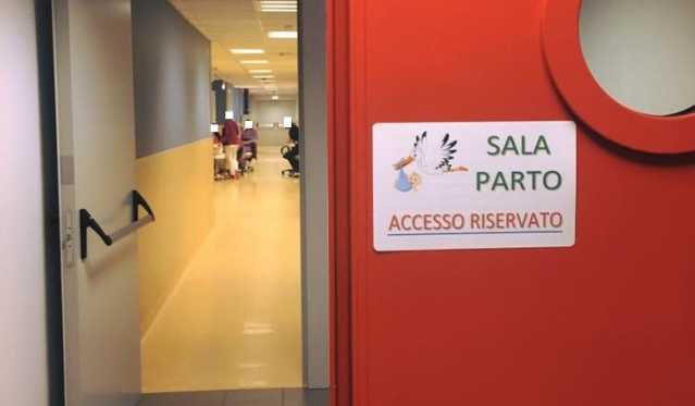 SALA PARTO POLICLINICO
