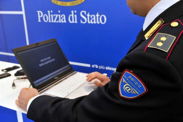 Polizia Comunicazioni 