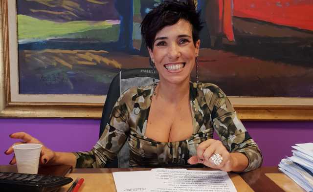 Desirè Manca Seduta