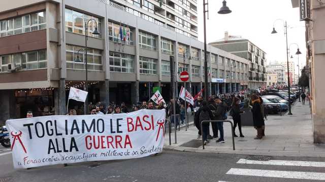 A Foras Corteo