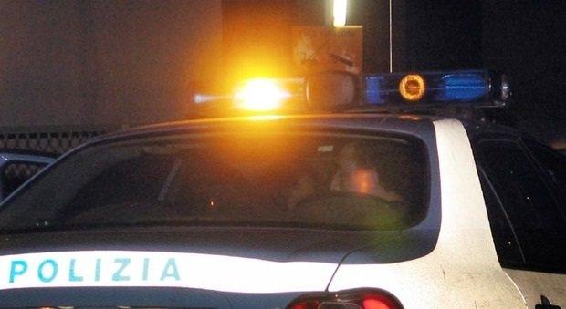 3765346 1244 Polizia Auto