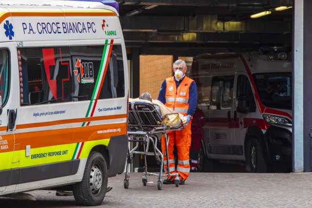 Ambulanza Coronavirus Emergenza