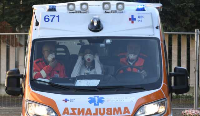 Coronavirus Ambulanza Masch