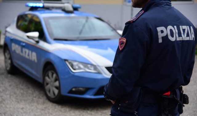 Polizia Spalle