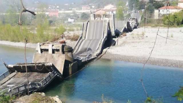 Ponte Crollato Massa Carrara