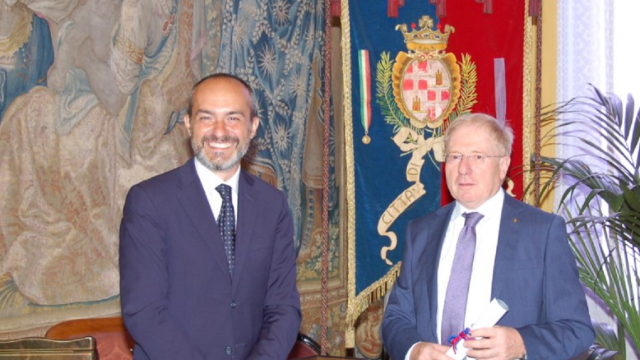 Sindaco E Prefetto D0 1