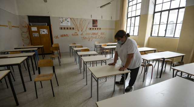 Nuovi Banchi Scuole