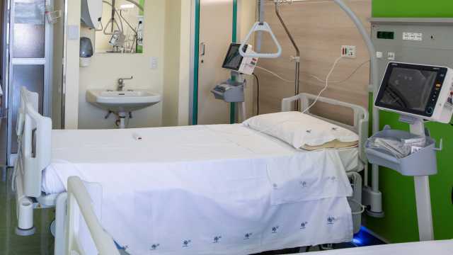 Letto Ospedale