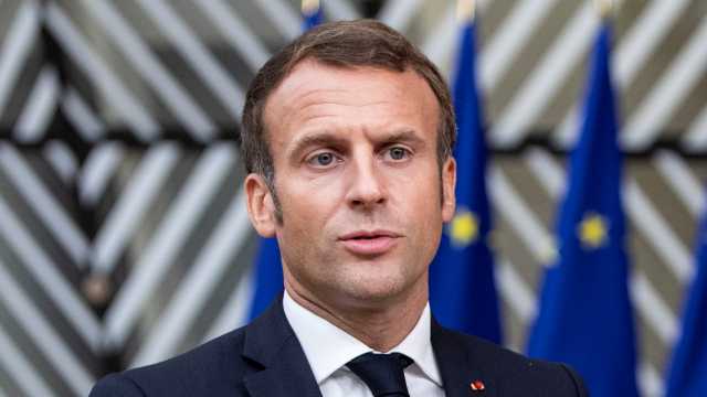 Macron31