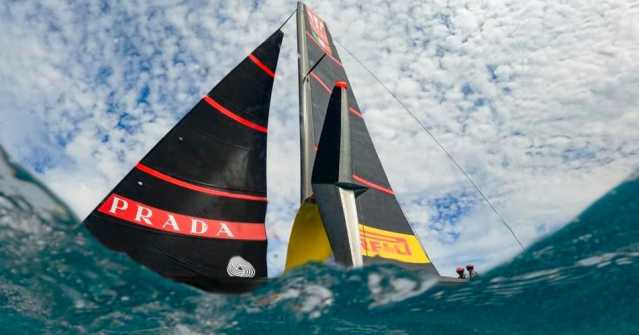 Luna Rossa Prada 20