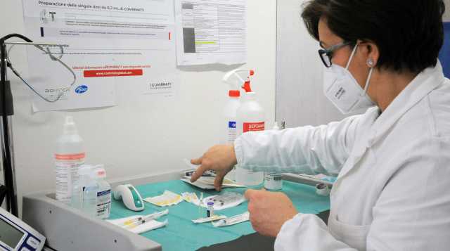 Mascherina Preparazione Vacc