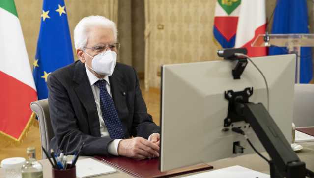 Mattarella Social Web Insulti