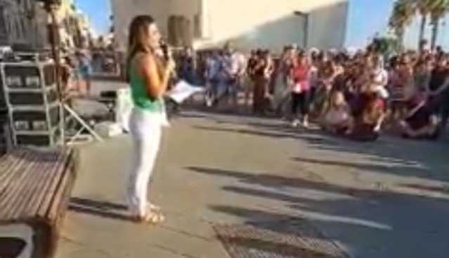 Delirio Studentessa