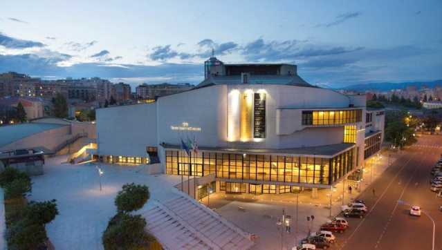 Teatro Lirico Cagliari 1