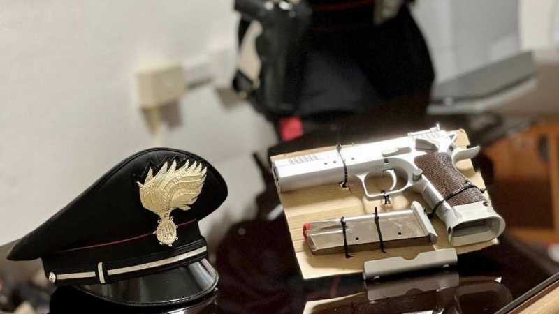 Pistola