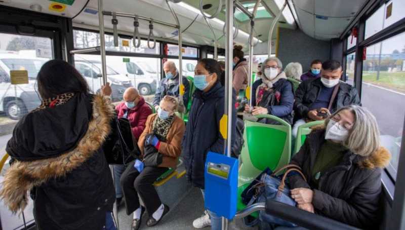 green pass bus