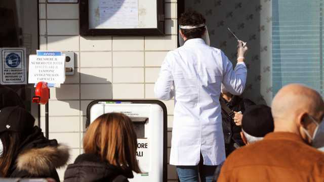 Tamponi in farmacia 
