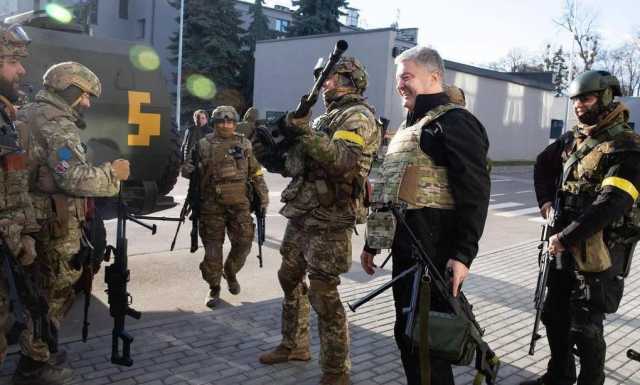 militari ucraini