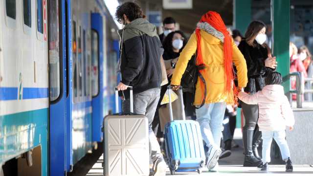 Trenitalia taglia i treni a Cagliari 