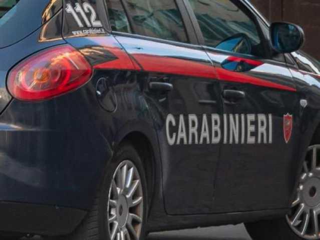 Carabinieri auto