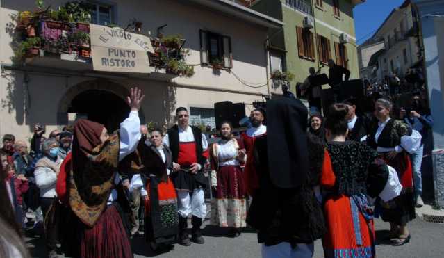 Tonara