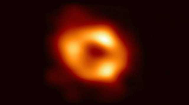 Il buco nero al centro della Galassia