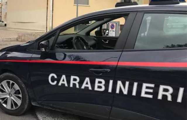 carabinieri auto 