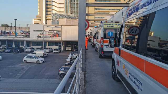 Fila Ambulanze Brotzu