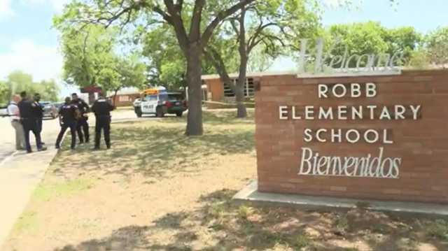 Strage in una scuola in Texas: spara e uccide 14 bambini e un'insegnante