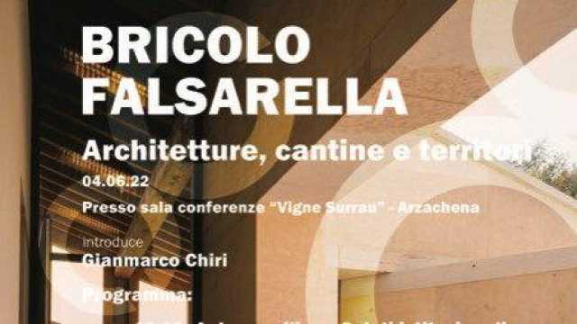 Prosegue la collaborazione tra il Comune di Arzachena e la Facoltà di Ingegneria civile e architettura dell’Università di Cagliari che porta a conclusione la seconda edizione del corso di progettazione architettonica “Divini paesaggi: luoghi, spazi e territori del vino, del gusto e del buongusto”. L’evento conclusivo in cui saranno premiati i migliori progetti realizzati dagli studenti si terrà sabato 4 giugno 2022, alle 11:00, presso la sala conferenze delle Cantine Surrau ad Arzachena.  Sempre qui, alle 16:00, è in agenda la conferenza “Architetture, cantine e territori” con Filippo Bricolo, tra i più noti architetti italiani specializzati nella progettazione di cantine.  L’iniziativa rientra tra quelle previste dal protocollo di intesa tra Comune e Ateneo siglato a gennaio 2020 finalizzato allo studio e allo sviluppo dei paesaggi rurali. Il coordinamento è a cura del professor Gianmarco Chiri. Hanno collaborato Cantine Capichera, Cantine Surrau e Provincia di Sassari.     “Il corso di laboratorio di progettazione architettonica ha coinvolto 40 studenti per la stesura di 15 progetti esplorativi sulle cantine vitivinicole di Arzachena. Grazie a questi elaborati, amministratori pubblici, aziende e cittadini scopriranno le potenzialità ancora inespresse dei paesaggi rurali e acquisiranno maggiore consapevolezza sulle opportunità di crescita e sviluppo -  precisa il professor Chiri -. Sono stati progettati edifici di produzione e di accoglienza, vere “Cantine d’autore” sarde, in cui il vino diventa protagonista nella promozione del territorio, un po’ come avviene nel Nord Italia, dove il nostro ospite di questa edizione, Filippo Bricolo, opera maggiormente”.    Lo sviluppo del settore rappresenta una leva per l’economia locale non solo in relazione alla produzione e commercializzazione dei prodotti nella grande distribuzione e nella ristorazione, ma anche come richiamo per una forma di turismo che pone al centro dell’attenzione il vino e le cantine, il cosiddetto enoturismo. Il turismo del vino presuppone, quindi, un processo di recupero delle produzioni agricole, di recupero dell’edilizia rurale e del patrimonio architettonico connesso. “Si può affermare - conclude Chiri - che l’enoturismo è stato l’elemento che ha portato l’attenzione sull’architettura del vino, dando l’input per la creazione di progetti capaci di narrare l’esperienza emozionale legata a una visita in cantina”.