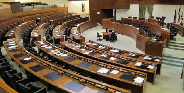 L'aula vuota del consiglio regionale 