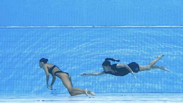 Un frame del video