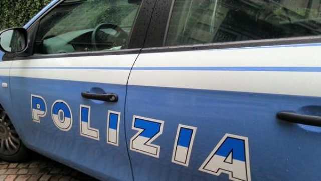 volante polizia sportello