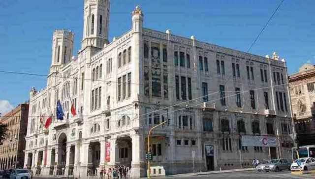 Cagliari, riunione del consiglio comunale: all'ordine del giorno c'è il bilancio